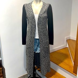 ANTHROPOLOGIE LONG CARDIGAN